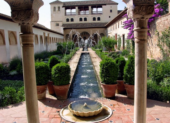 leones alhambra granada